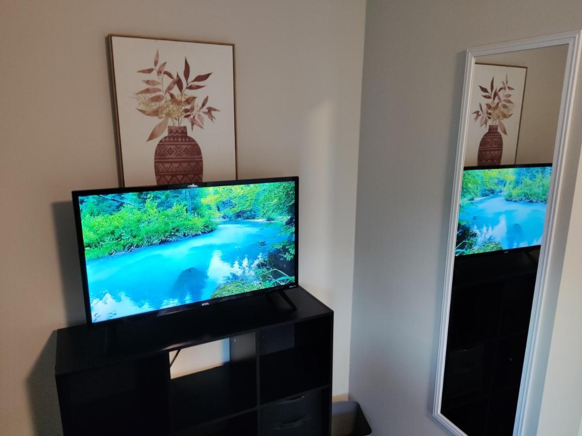 Tranquil Oasis - Private Rooms -Near Downtown Indianapolis Bagian luar foto