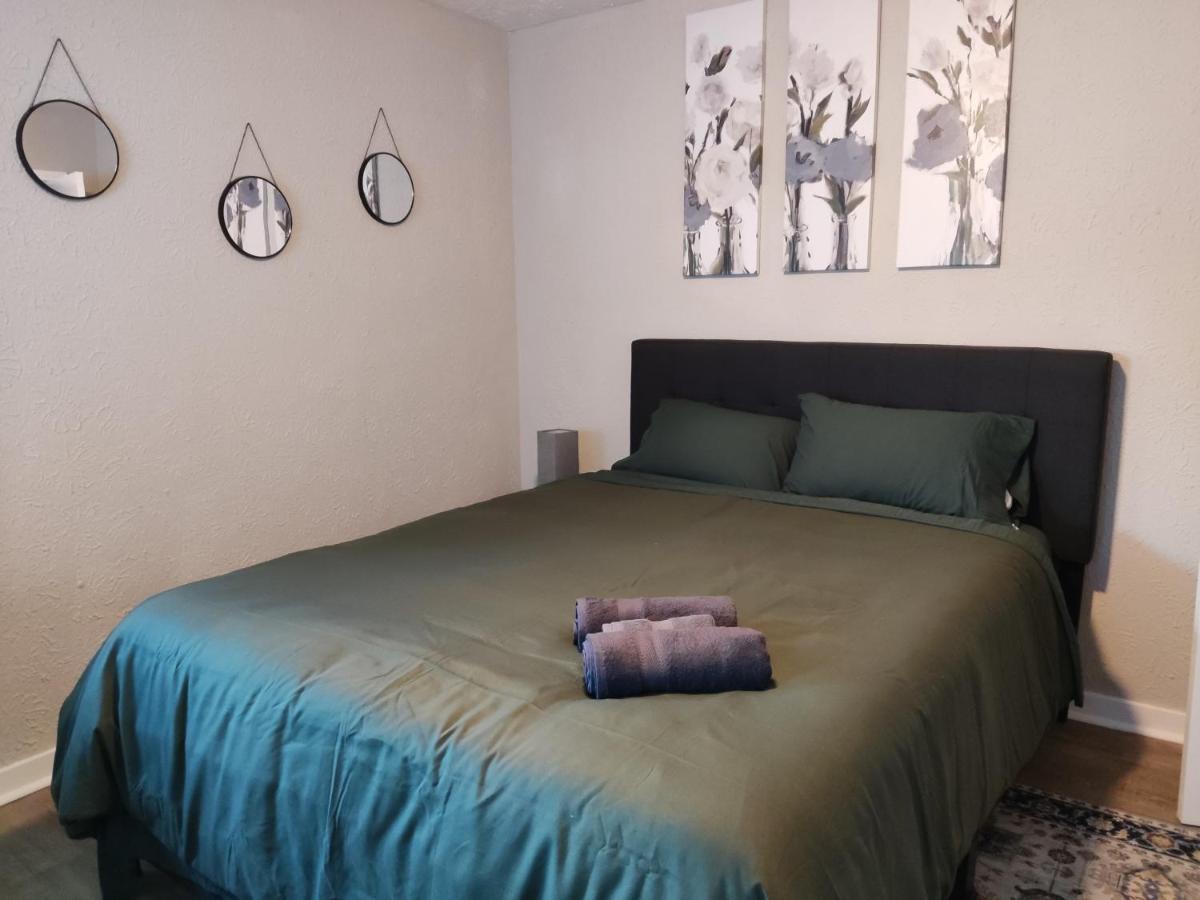 Tranquil Oasis - Private Rooms -Near Downtown Indianapolis Bagian luar foto