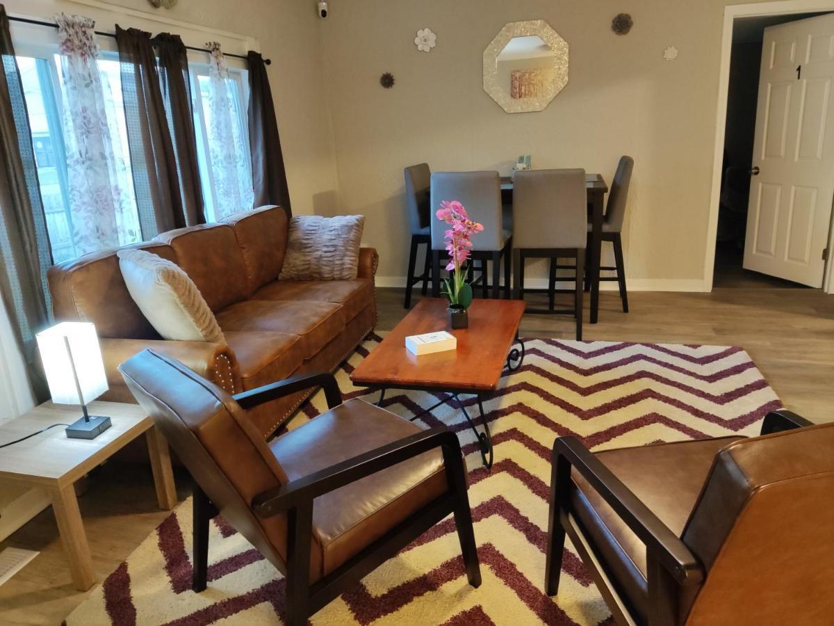 Tranquil Oasis - Private Rooms -Near Downtown Indianapolis Bagian luar foto